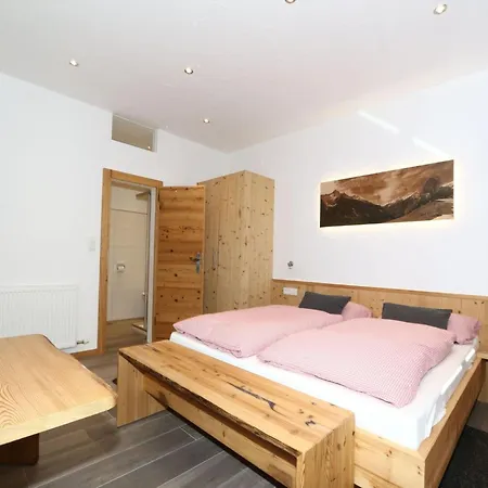 Apartment In Fuegen Near Spieljochbahn, Cleaning Included Apartment